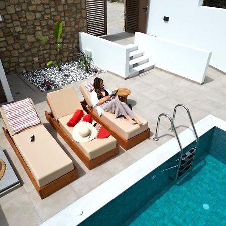 Valantina'S & Mannouel Lardos Luxury Villas Exteriör bild