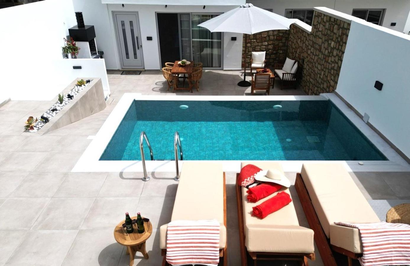 Valantina'S & Mannouel Lardos Luxury Villas Exteriör bild