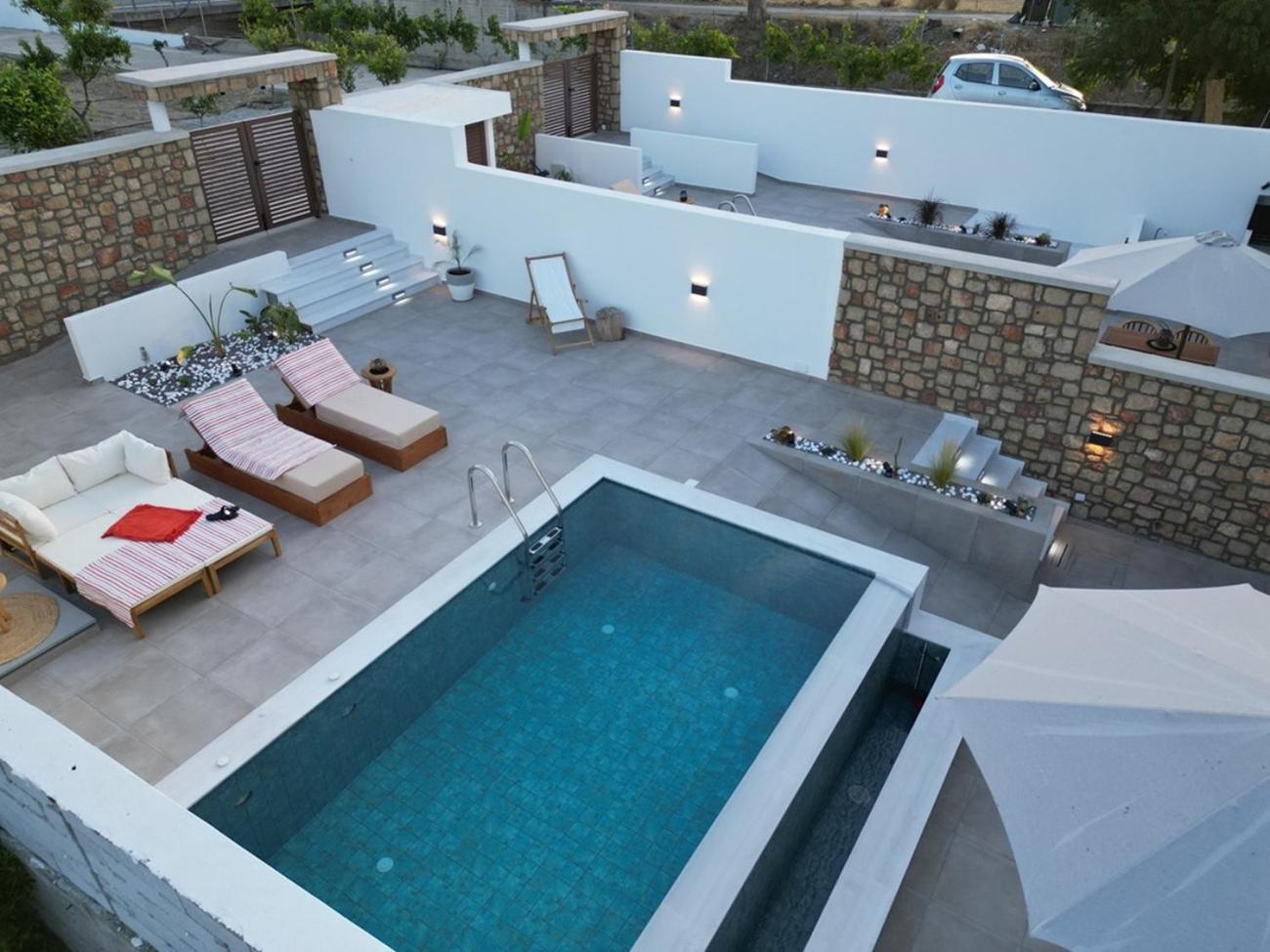 Valantina'S & Mannouel Lardos Luxury Villas Exteriör bild
