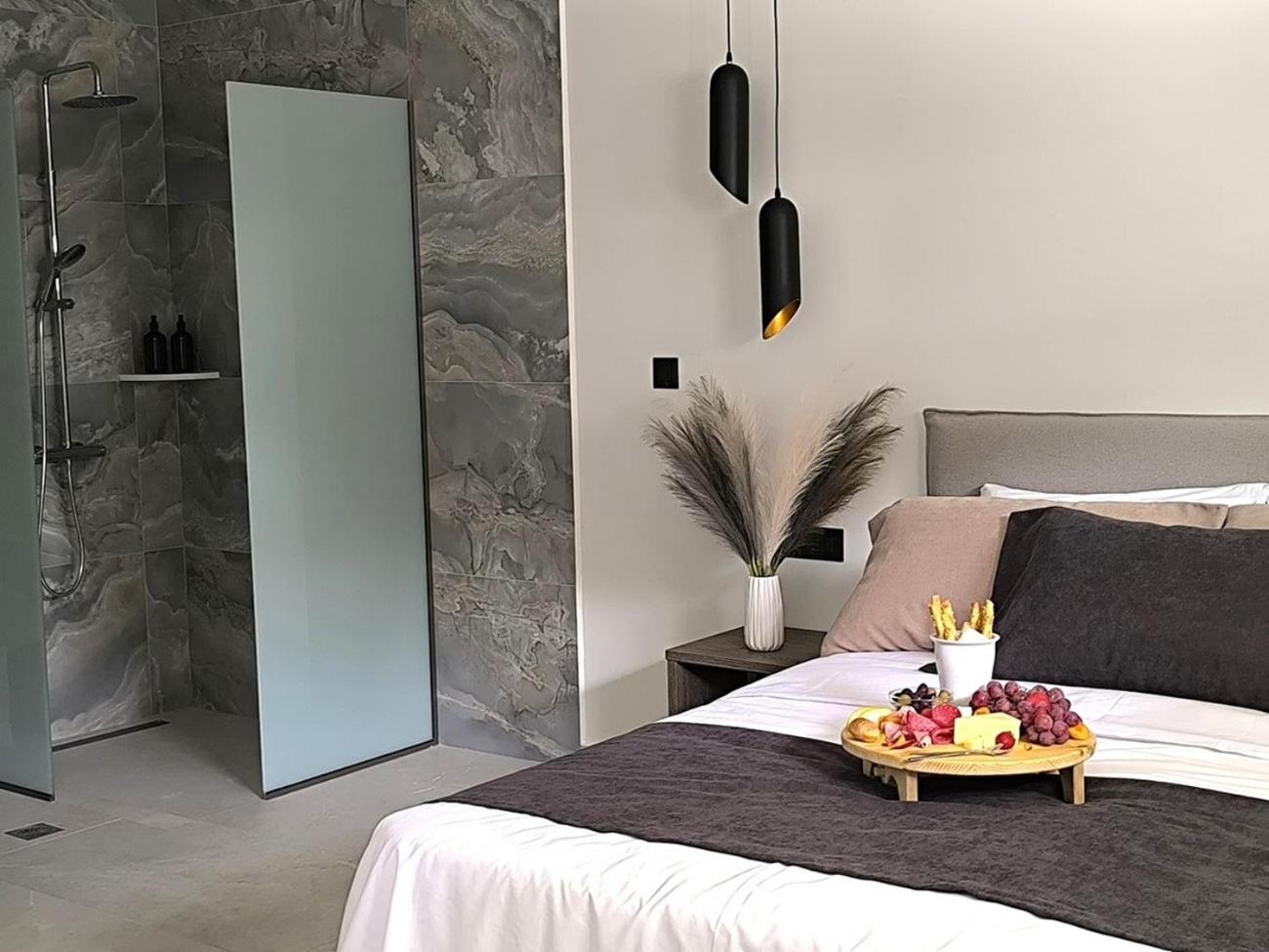 Valantina'S & Mannouel Lardos Luxury Villas Exteriör bild