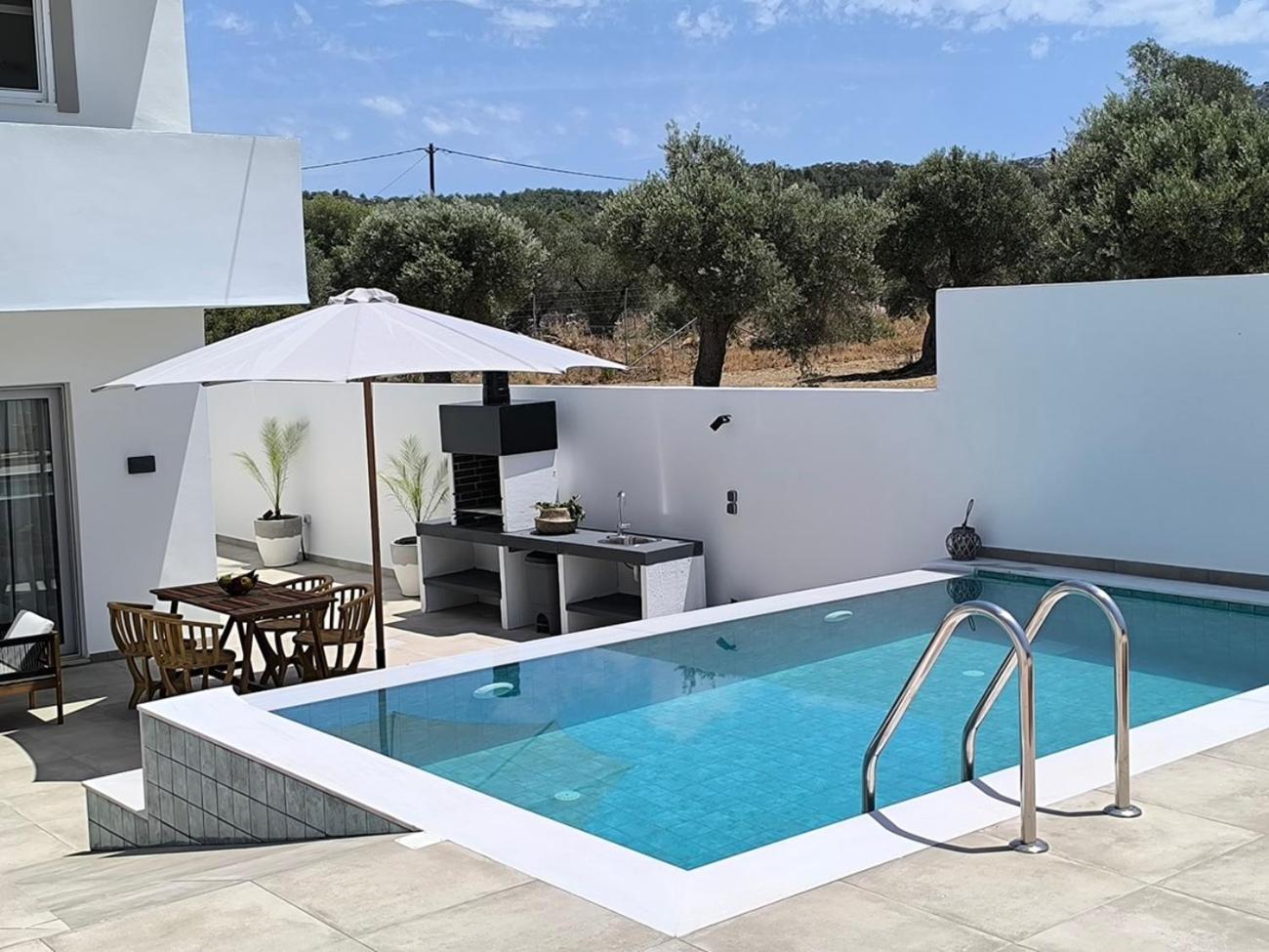 Valantina'S & Mannouel Lardos Luxury Villas Exteriör bild